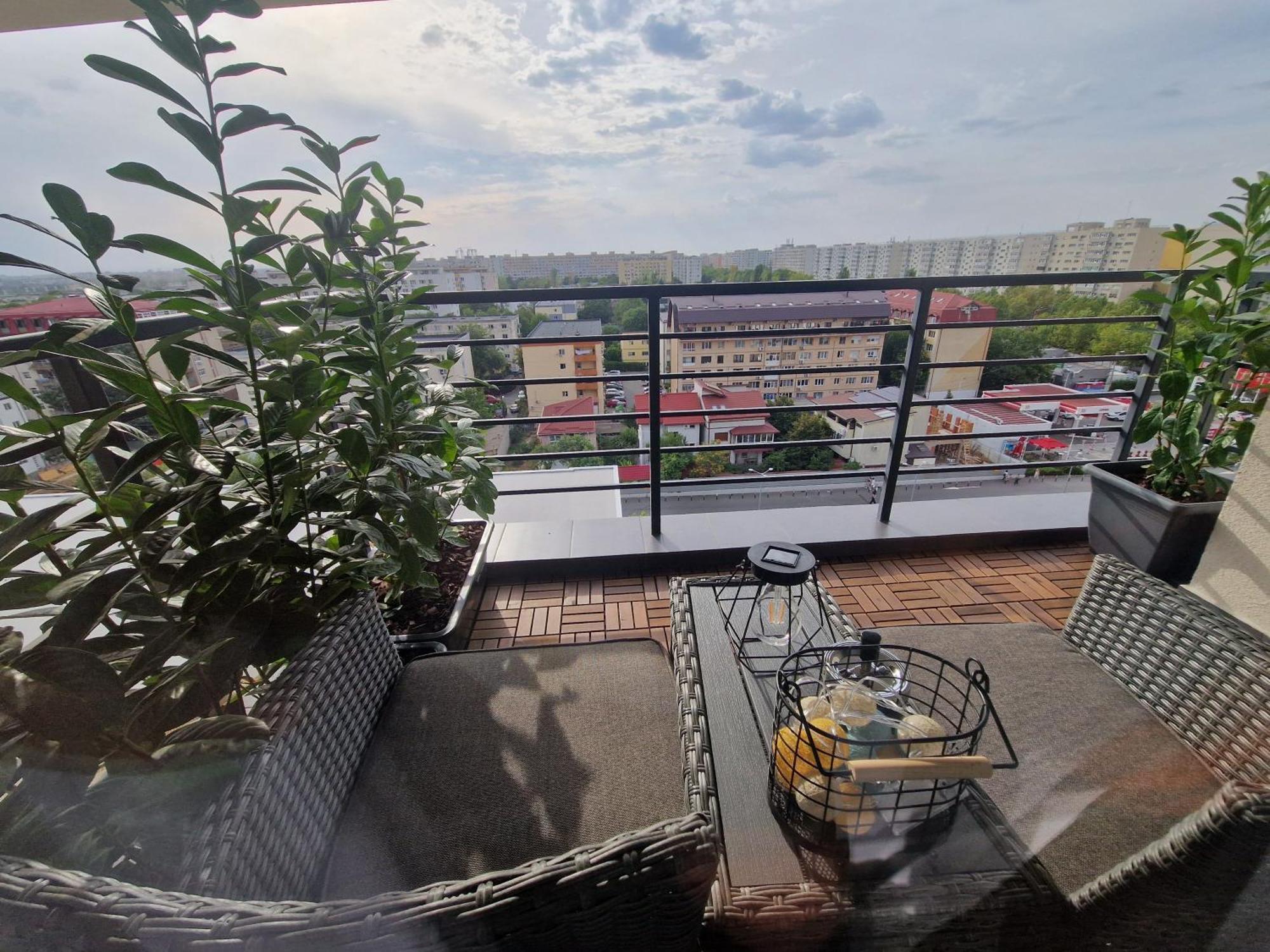 Irema Sunset View Studio Pallady Bucharest Exterior photo